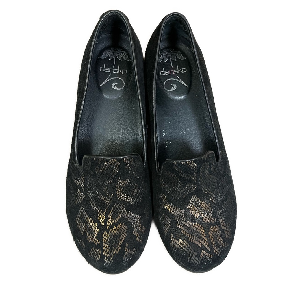 Dansko Women’s Olivia Slip On‎ Black Leather Snake Print Loafers- Size 9